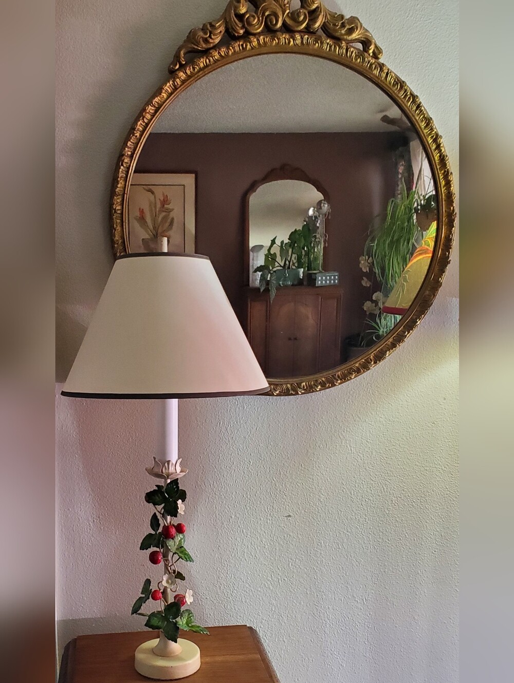 Mid-Century Italian Tole Strawberry Floral Table Lamp, circa 1950s–1960s